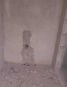 images/teacher_toilet_int1.jpg