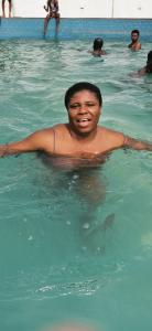 images/pool_fausty.jpg