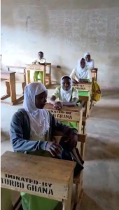 images/mampong_muslim_sch_desks.png